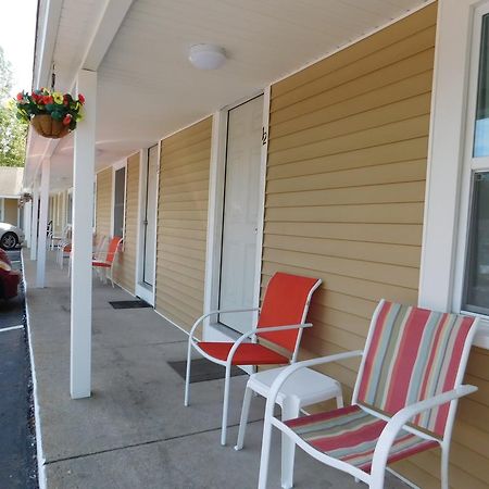Emerald Isle Inn - Hampton Bagian luar foto
