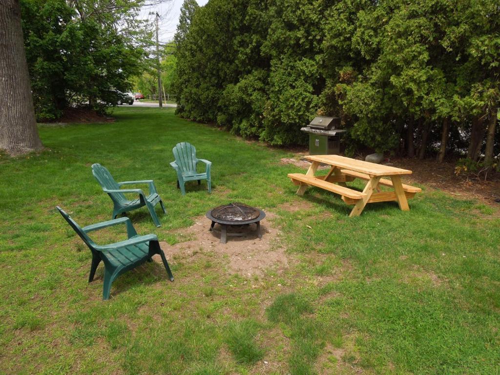 Emerald Isle Inn - Hampton Bagian luar foto