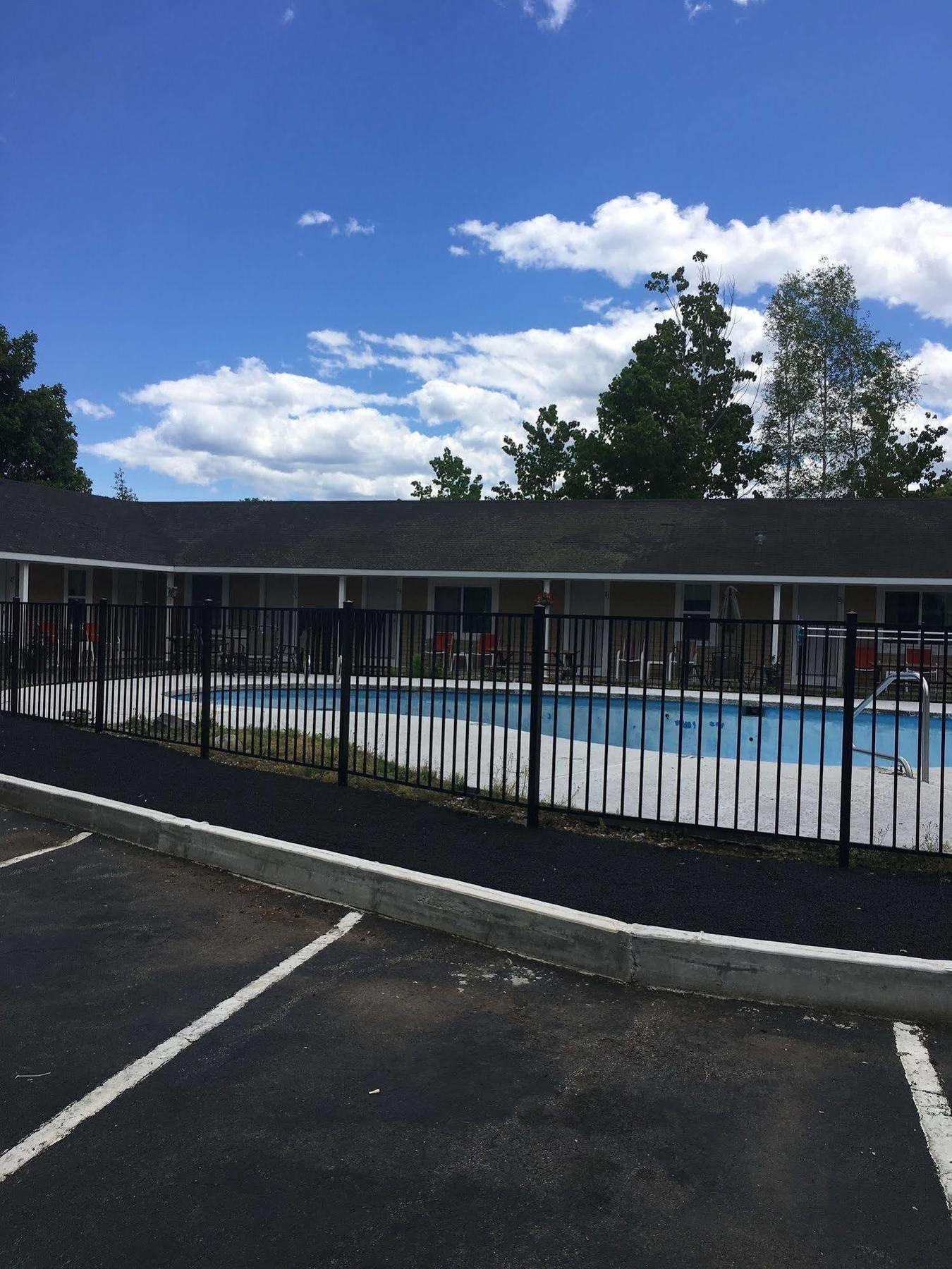 Emerald Isle Inn - Hampton Bagian luar foto